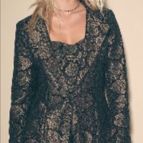 NWT Lulu’s 3 Piece Suit - Picture 5 of 8